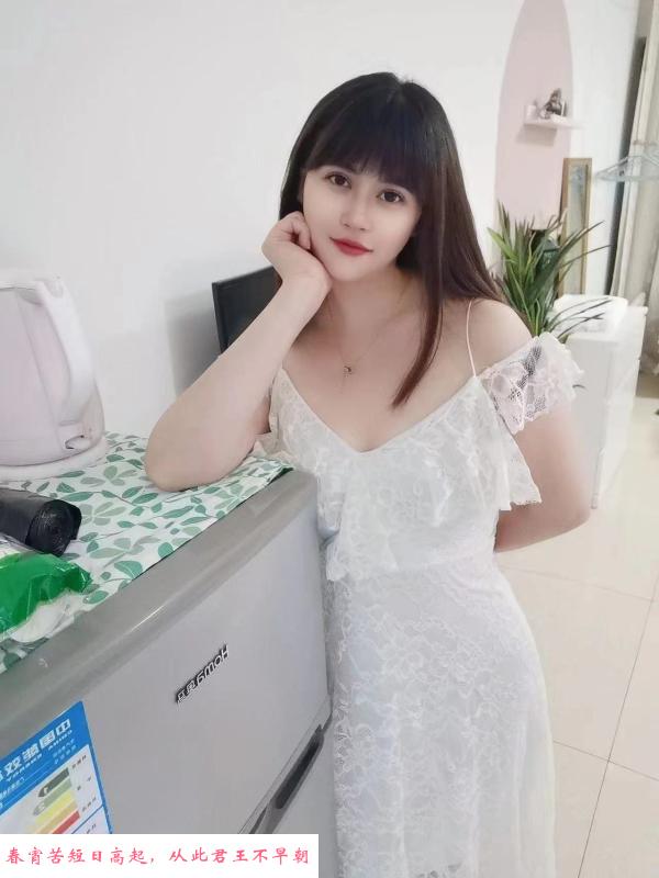 龙岗长腿莉莉 第1张