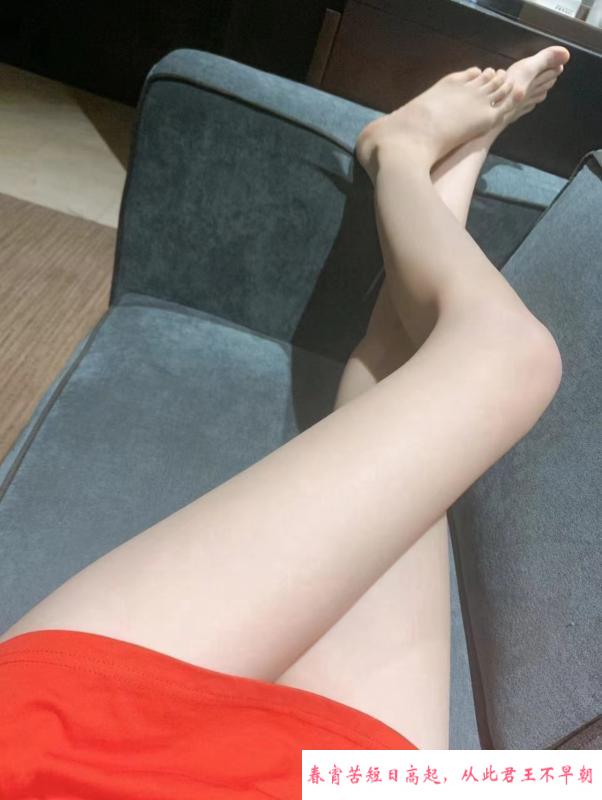 美腿女神可儿 第1张