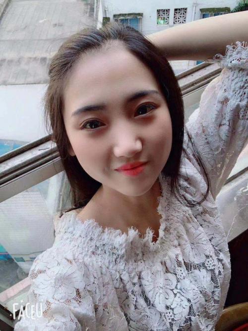 启迪大街清纯型女女 第2张