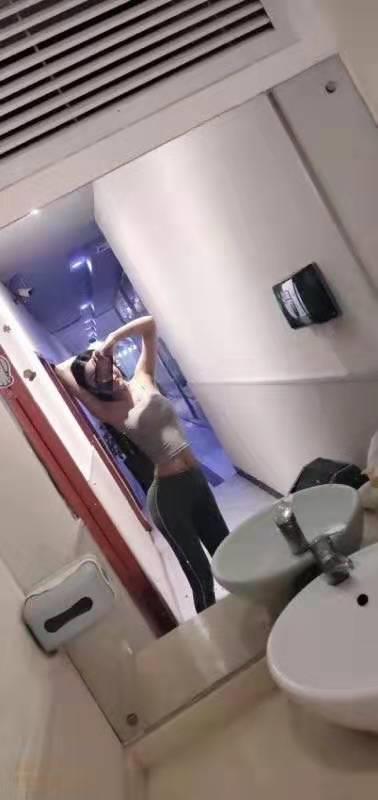 杨浦高质量00后妹子七月 第1张