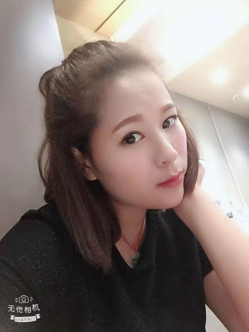 东门大奶少妇芯芯 第1张