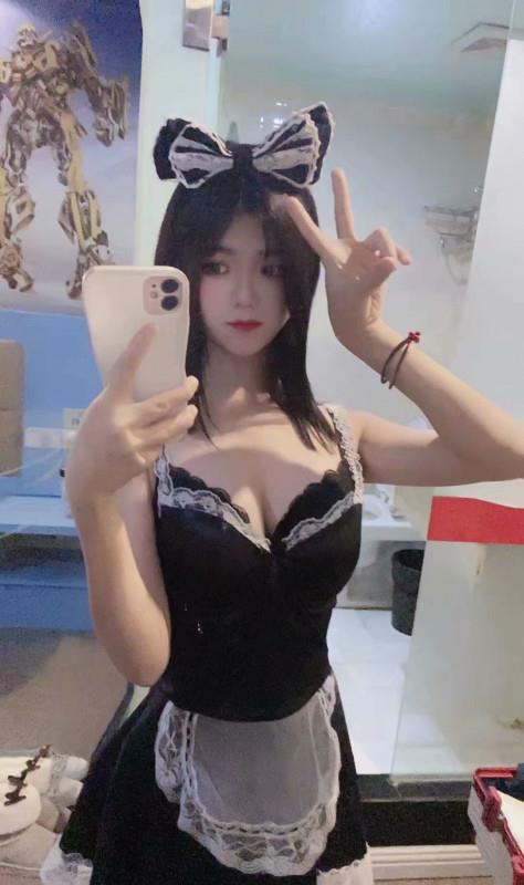 武汉大奶嫩妹 第3张