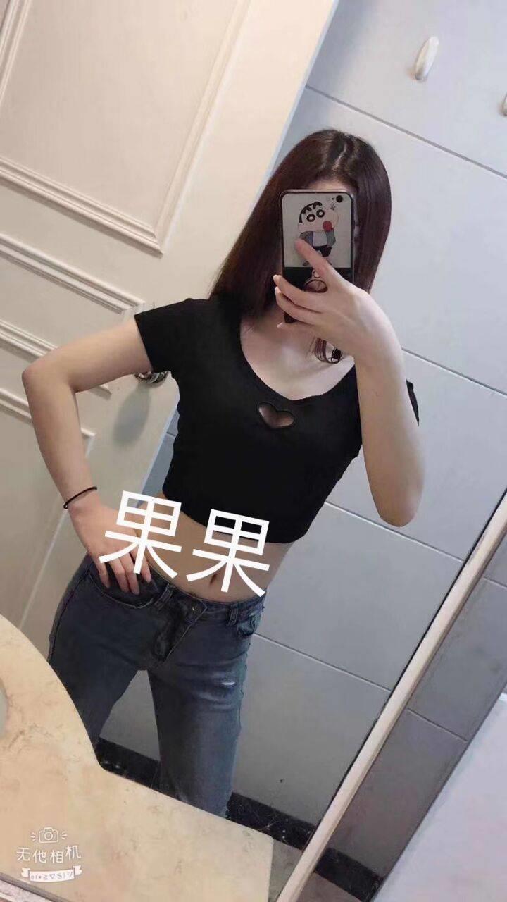 年轻小妹，身材超棒 第1张