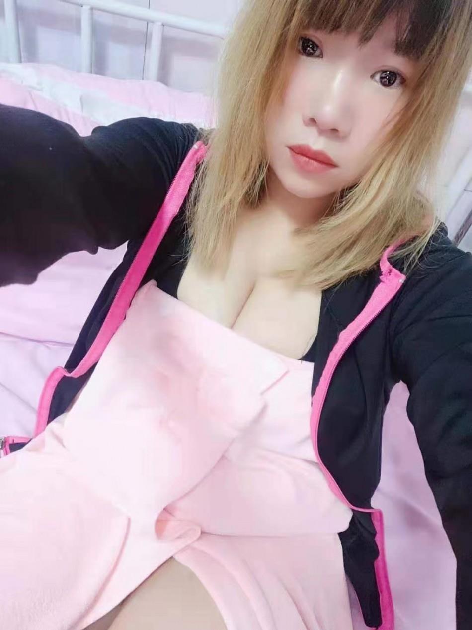 大兴巨乳女孩宝宝 第2张